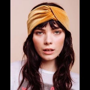 I’m With The Band Velvet Turban